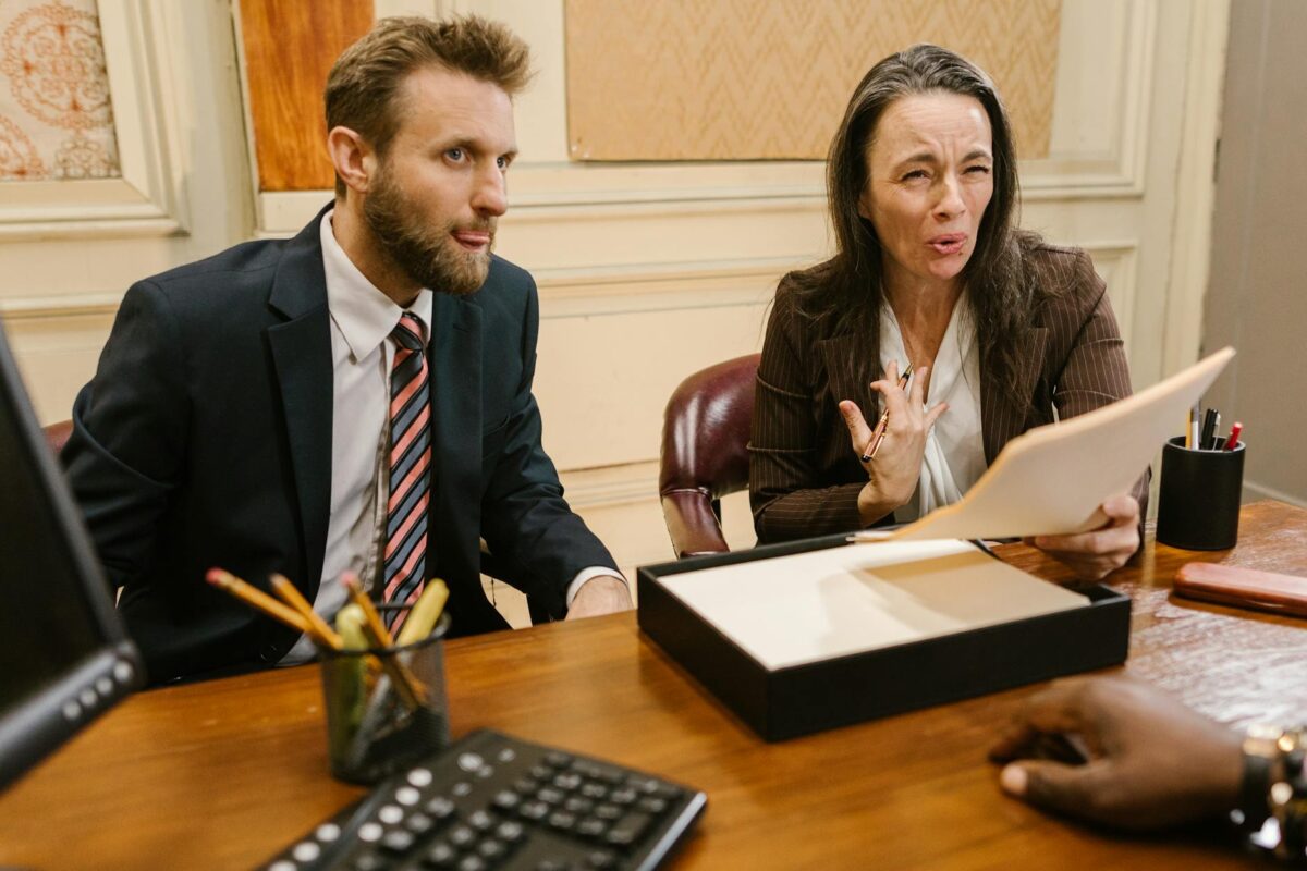 how to choose a divorce attorney