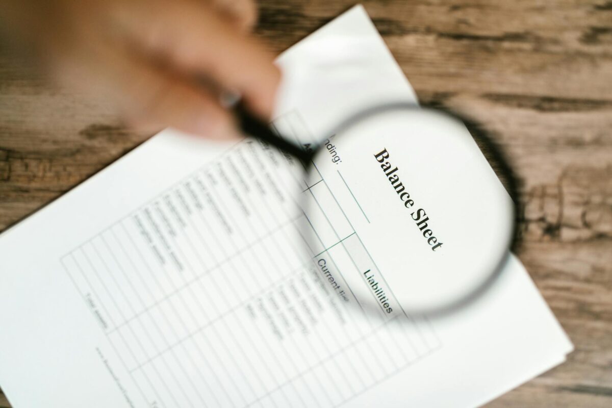 how to handle divorce discovery