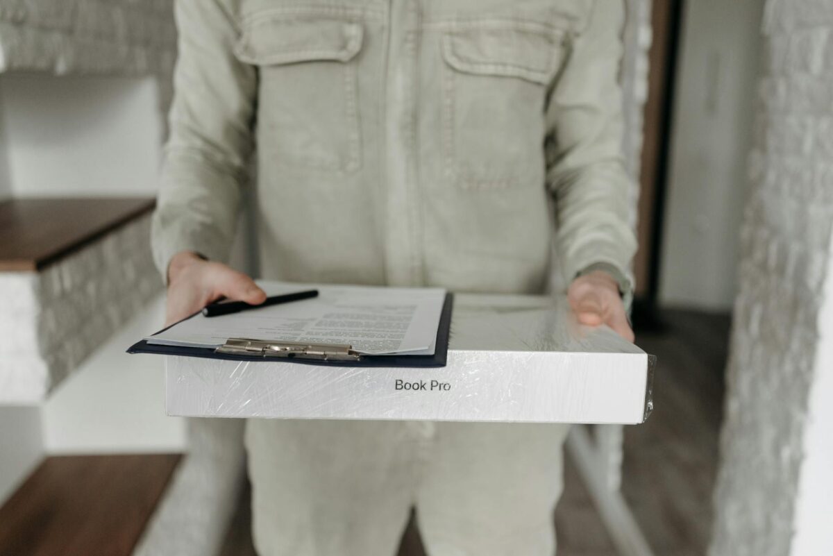 how to serve divorce papers